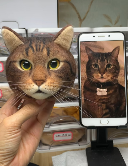 #01   Woolfelt 3D Cat Head (short hair) | MeetPet